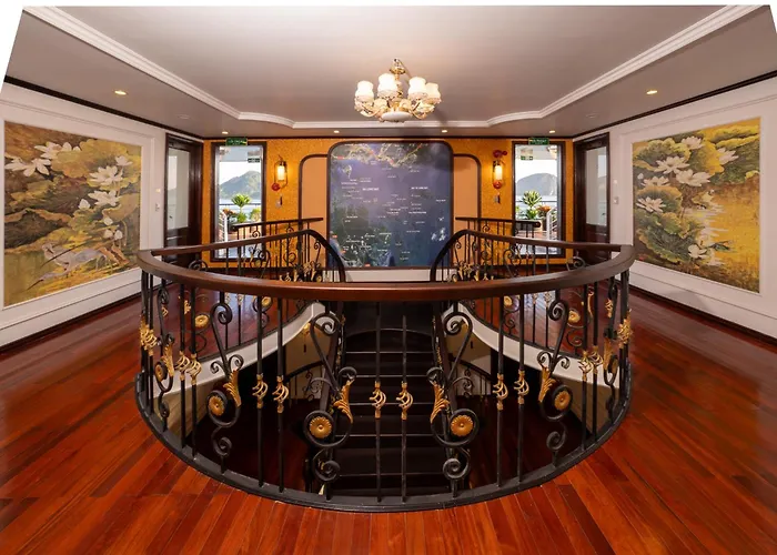 Cycad Cruise 5* Hạ Long