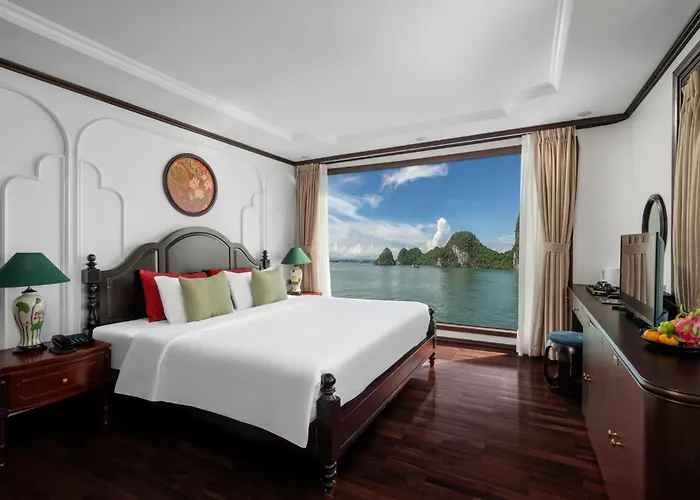  Cycad Cruise Hạ Long