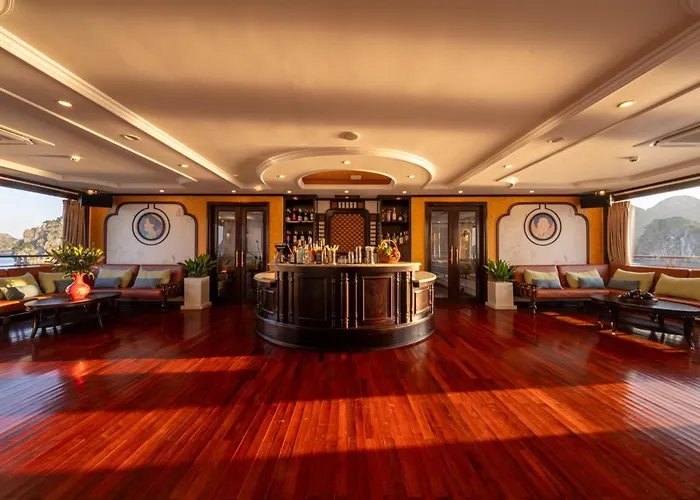  Cycad Cruise Hạ Long